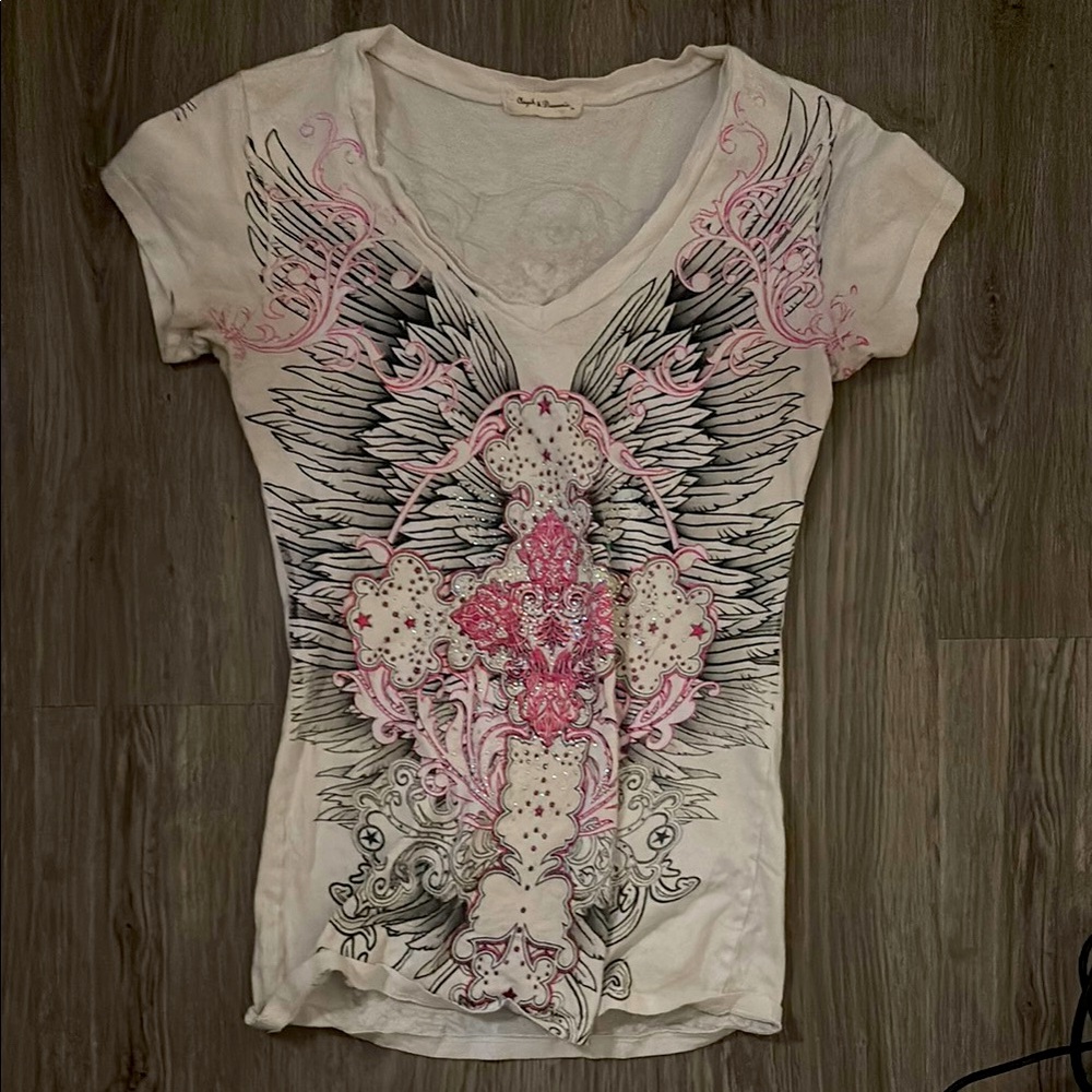 Angels & Diamonds Cream Pink Graphic Fitted Tee